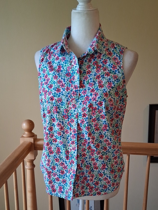 J. Crew Tops - J. Crew Floral Citton Blend Sleeveless Button-Front Button Down Shirt Top